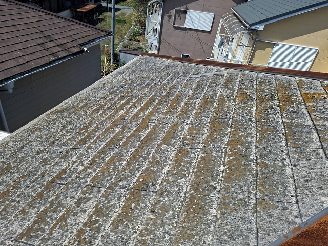 丹波市でスレート屋根のひび割れや色あせが進行した住まいにカバー工法を検討する際の判断ポイント