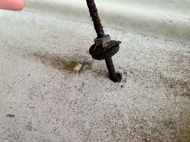 波板　固定具