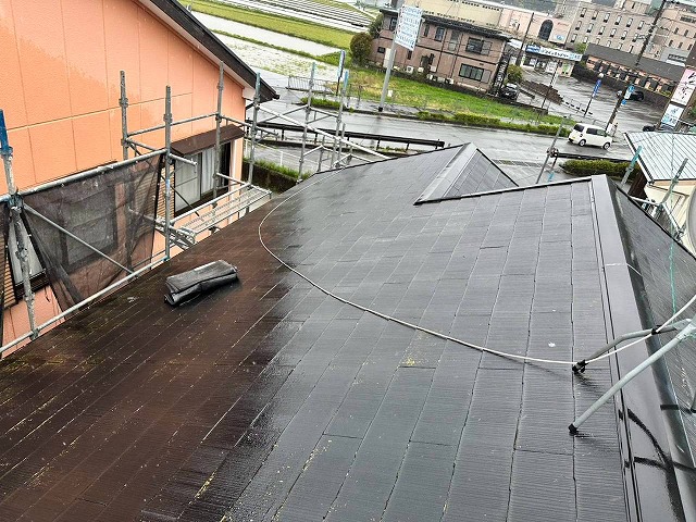 スレート屋根　カラーベスト　カバー工法　