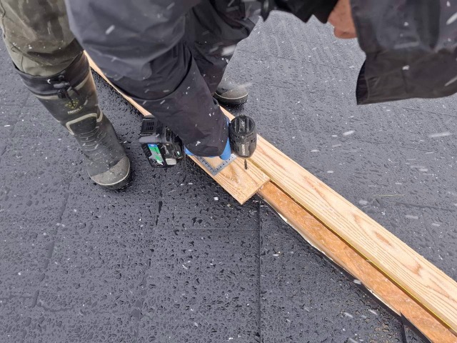 カラーベスト　カバー工法　棟板金　新設