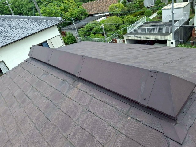 京丹後市でカラーベストの破損を確認、ひび割れや欠けを放置しないための屋根点検対策