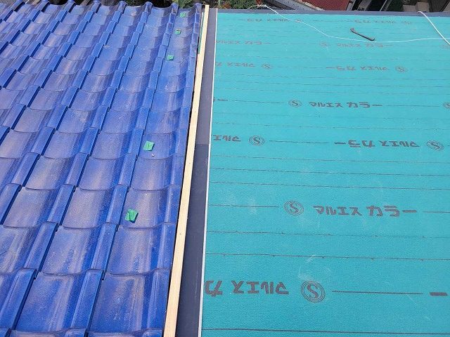瓦屋根　葺き替え　防水シート
